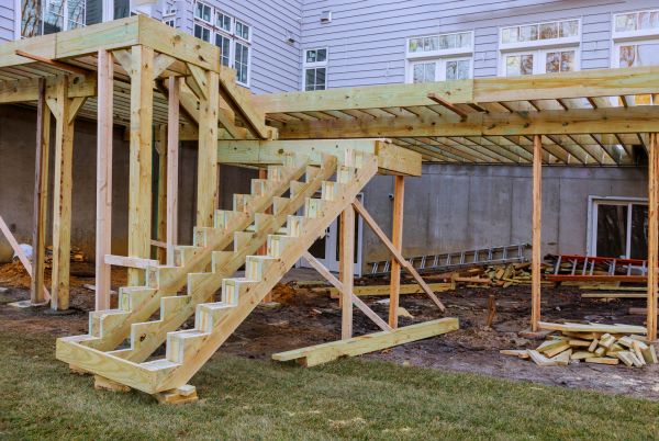 Cost of Outdoor Carpentry in Irvine