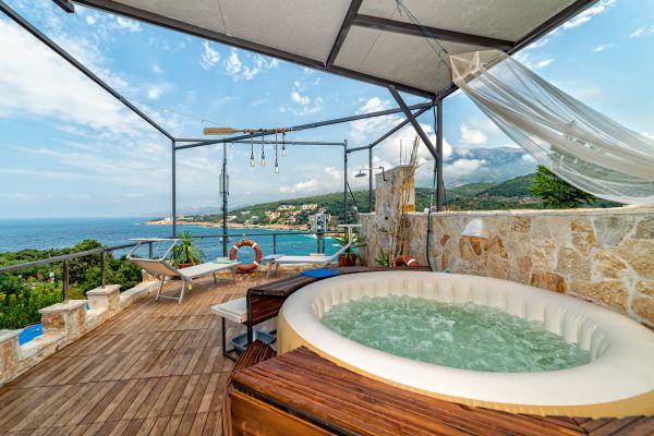 Cost of Spa Deck Construction in Irvine