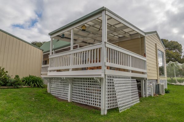 Cost of Deck Lattice Repair in Irvine